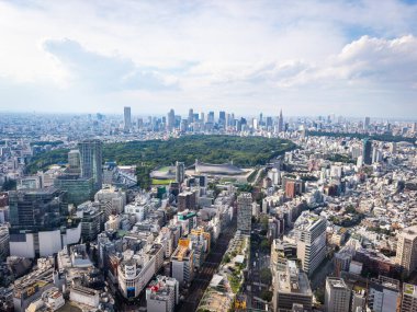 Gün batımında Shibuya Sky 'ın çatısından Tokyo manzarası, Shibuya, Tokyo, Japonya. Yüksek kalite fotoğraf