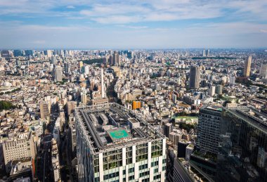 Gün batımında Shibuya Sky 'ın çatısından Tokyo manzarası, Shibuya, Tokyo, Japonya. Yüksek kalite fotoğraf