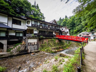 Ginzan Onsen, Japonya 'nın Yamagata ilinin Obanazawa kentinde bir onsen bölgesidir. Adı gümüş madeni kaplıcası demek..