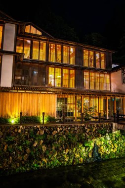 Ginzan Onsen, Japonya 'nın Yamagata ilinin Obanazawa kentinde bir onsen bölgesidir. Adı gümüş madeni kaplıcası demek..