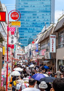 Harajuku, Takeshita Caddesi, Shibuya, Tokyo, Japonya. Yüksek kalite fotoğraf