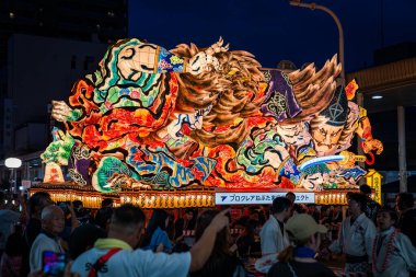 Japonya 'nın Aomori şehrinde Nebuta festivali. Yüksek kalite fotoğraf