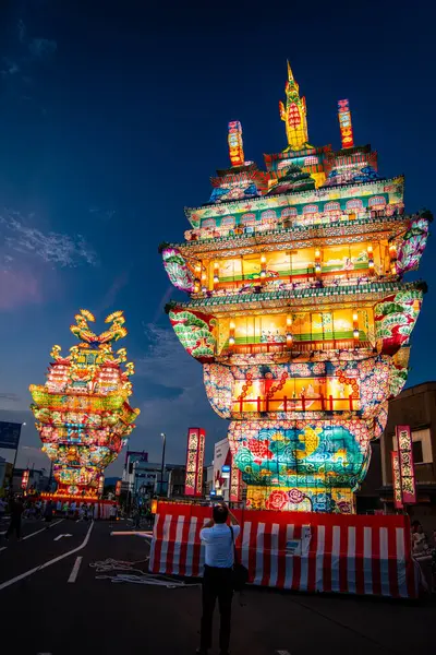 Noshiro Tenku no Fuyajo Tanabata Festivali Fener Kaleleri Noshiro Ağustos 2024, Akita, Japonya 'da. Yüksek kalite fotoğraf
