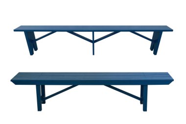 Beyaz arkaplanda izole edilmiş mavi ahşap bank