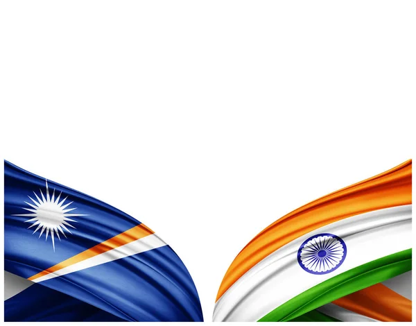 Marshallinseln Flagge Und Indien Flagge Aus Seide Und Weißem Hintergrund — Stockfoto