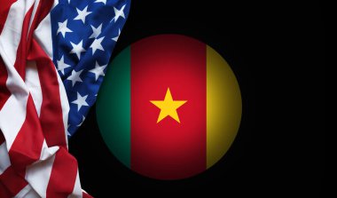 Kamerun klasik rozet yanında hafif eğimli ABD bayrak kumaşı