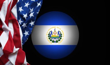El Salvador amblemi yumuşak Amerikan bayrağının yanına yerleştirilmiş.