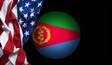 Eritre amblemi hafifçe dalgalanan ABD bayrağının yanına yerleştirilmiş.