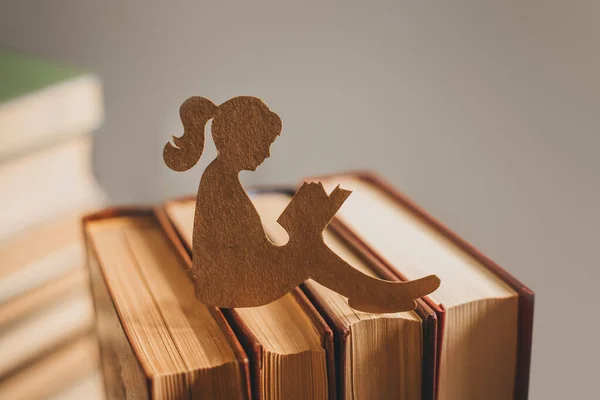 Silhouette Girl Reading Fairy Tale Top View Child Psychology — Stock Photo, Image