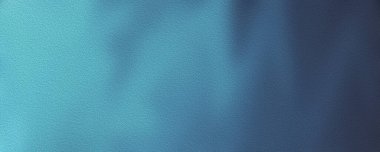 Yüksek çözünürlüklü görüntü mavi bir yağ tabakası gösteriyor.