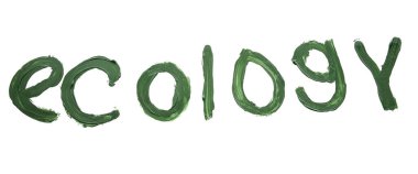 Yeşil ekoloji kelimesi fırça darbeleriyle boyanmış, saydam bir arkaplanda doğa, sürdürülebilirlik ve çevre korumasını sembolize ediyor.