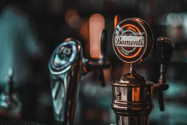 Bira musluk, bira dispanser