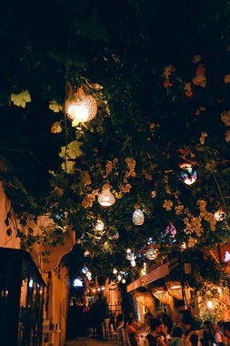 Şehrin güzel gece manzarası