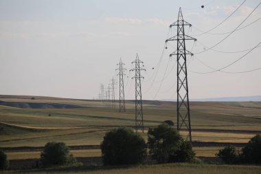 Yüksek gerilim hattı, güç hattı