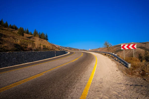 Empty Highway Yellow Road Stripes — Stock Photo, Image