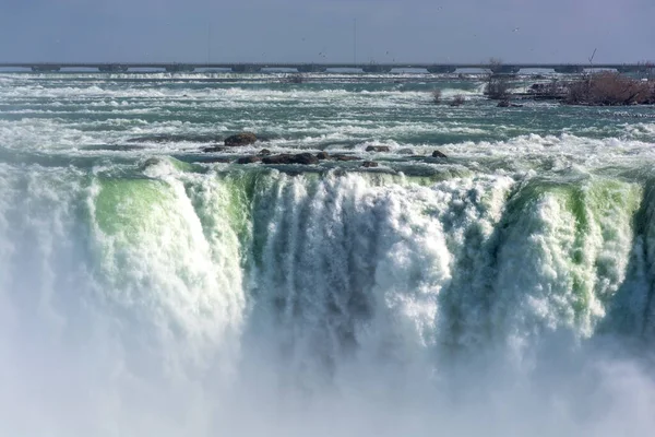 Kanada Güneş Işığında Niagara Şelalesi Nin Çarpıcı Manzarası — Stok fotoğraf