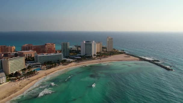 Mexiko Cancun Vacker Karibiska Havet Kust Med Turkost Vatten Ovanifrån — Stockvideo
