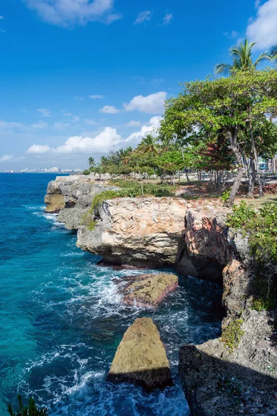 stock image Dominican Republic Santo Domingo, beautiful Caribbean sea coast with turquoise water and palm trees