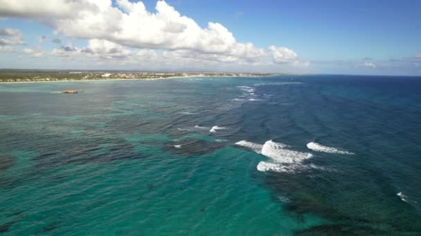 Dominikanska Republiken Punta Cana Vacker Karibiska Havskusten Med Turkost Vatten — Stockvideo