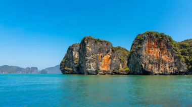 Tapu (Khao Tapu) Andaman Denizi 'nde güzel bir adadır..