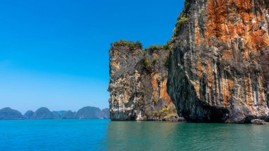 Tapu (Khao Tapu) Andaman Denizi 'nde güzel bir adadır..
