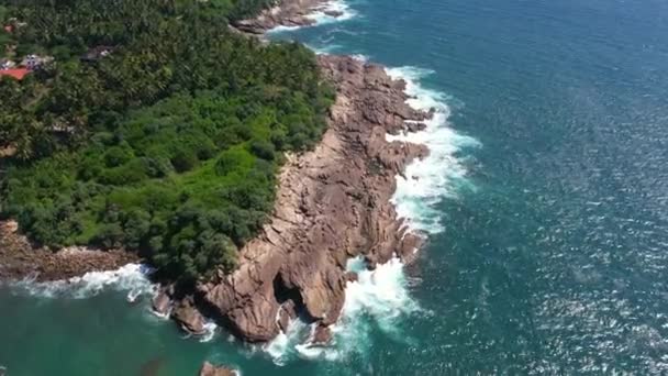 斯里兰卡美丽的印度洋海岸 迪克韦拉 顶视图 航拍录像 — 图库视频影像