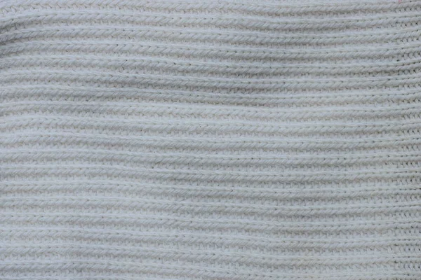 Çizgili Desenli Bir Süveter Kumaşının Gri Beyaz Yünlü Dokusu — Stok fotoğraf