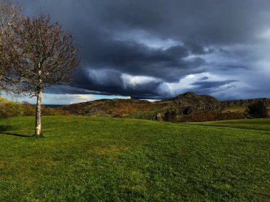 Calton Hill Edinburgh 'dan Arthur' un koltuk manzarası. Yüksek kalite fotoğraf