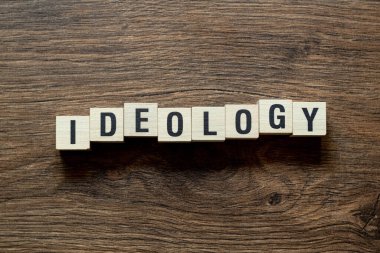 İdeoloji - küp, metin, harf üzerine kelime kavramı