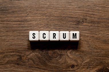 Scrum - yapı taşları, metin, harfler üzerine kelime kavramı