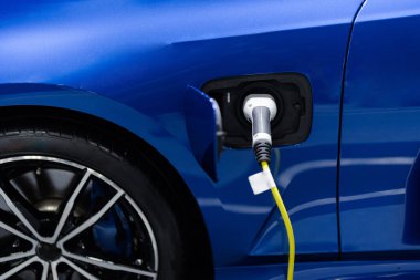 E-hareketlilik, elektrikli araç şarjı, elektrikli araba şarj istasyonu, kapatın.