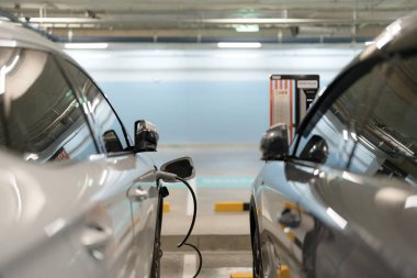 E-mobility, Electric vehicle charging, Electric car charging station