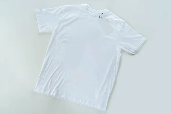 Shirt Bianca Stesa Sul Tavolo Vista Dall Alto Corpo Intero — Foto Stock