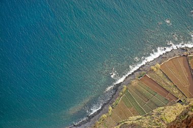 Madeira Adası 'nda manzaralı Cabo Girao