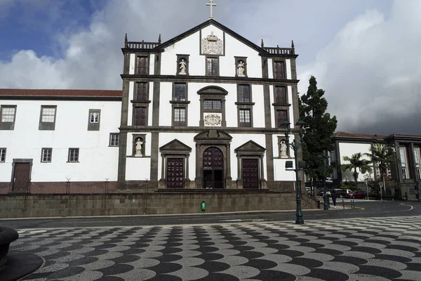 Administrativní Budovy Funchalu Ostrově Madeira — Stock fotografie