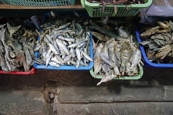 Cebu Αγορά Ψαριών Της Πόλης Πωλητές Που Πωλούν Φρέσκα Νόστιμα — Φωτογραφία Αρχείου