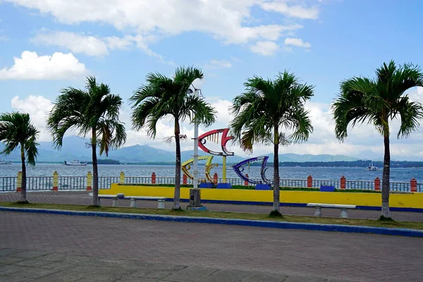 Περιοχή Nodern Baywalk Στο Puerto Princesa Στο Νησί Palawan — Φωτογραφία Αρχείου
