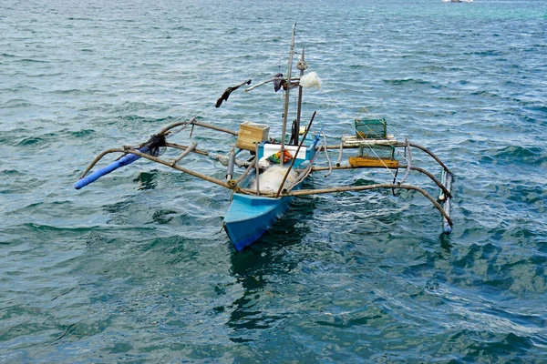 Traditionelle Hölzerne Auslegerboote Auf Den Philippinischen Inseln — Stockfoto