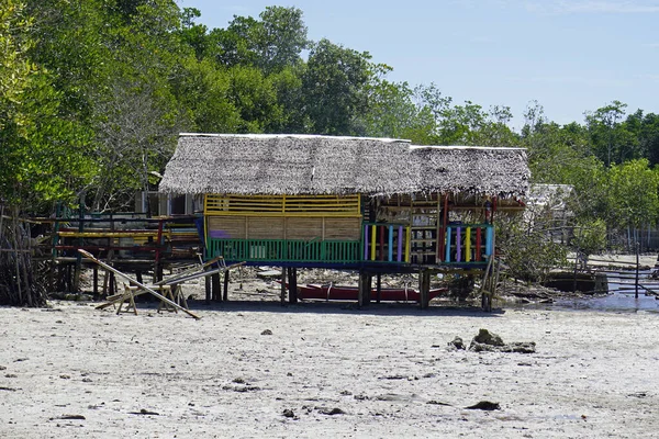 Παρθένα Παραλία Στο Puerto Princesa Στο Palawan Στις Φιλιππίνες — Φωτογραφία Αρχείου