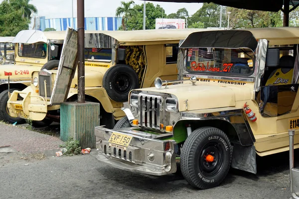 Cebu Philippinen Februar 2023 Jeepney Für Öffentliche Verkehrsmittel — Stockfoto