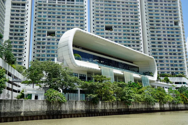 马尼拉 菲律宾 大约2023年3月 帕西格河岸的现代房屋 — 图库照片