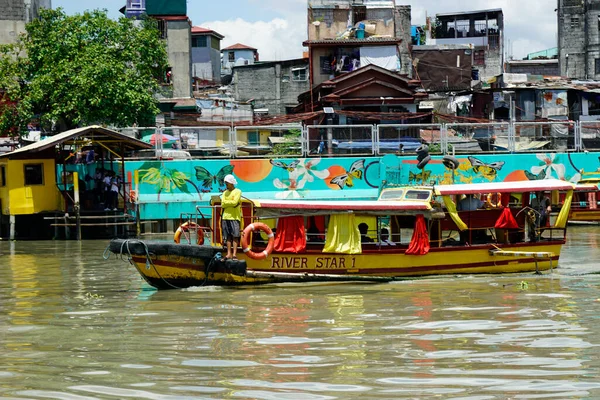 马尼拉 菲律宾 2023年3月左右 在帕西格河 Pasig River 的棚户区被冲垮 — 图库照片
