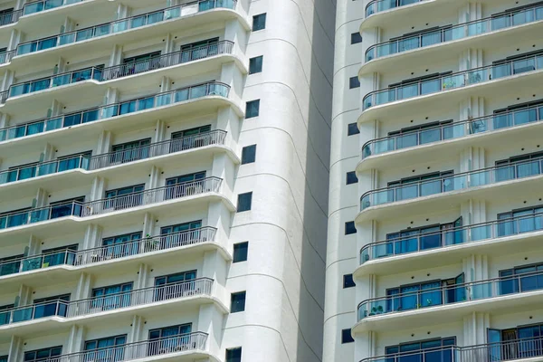 stock image Manila, philippines, circa March 2023 - modern houses at the pasig river shore