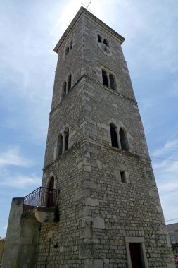Hırvatların Dalmaçya 'daki manzaralı köy