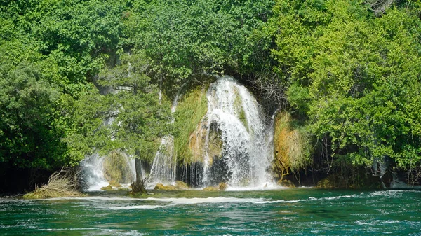 Живописный Водопад Национальном Парке Крка Хорватии — стоковое фото