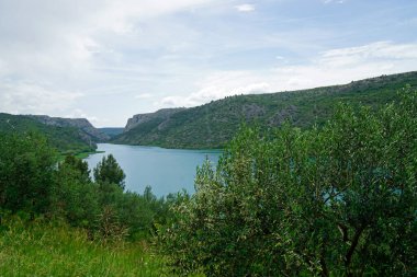 manzaralı yeşil manzara Krka 'da Hırvatça