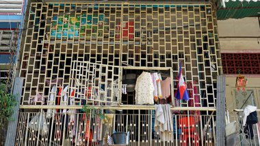 Phnom Penh Şehir Merkezi 'nde yıkık dökük evler