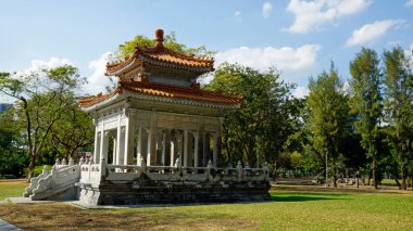 Bangkok Tayland 'daki Lumpini Park' ta Japon Pagoda 'sı