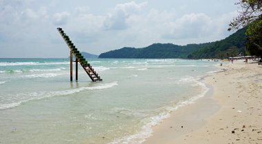 Vietnam 'daki PU quoc adasındaki tropikal sao plajı
