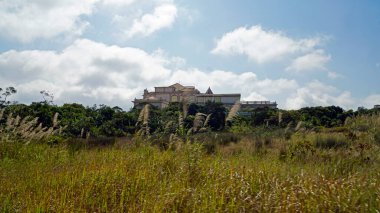 Kamboçya 'daki Bokor Hills İstasyon Oteli yenilendi